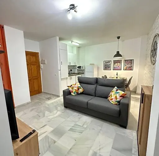 Moderno Junto Al Mar- Don Diego Торремолинос